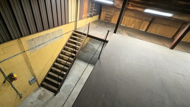 Building Photo - 2531 W Morton St