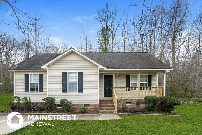 Building Photo - 1473 Smokey Mountain Dr