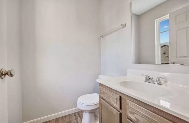 Building Photo - 2311 Adams Creek Dr