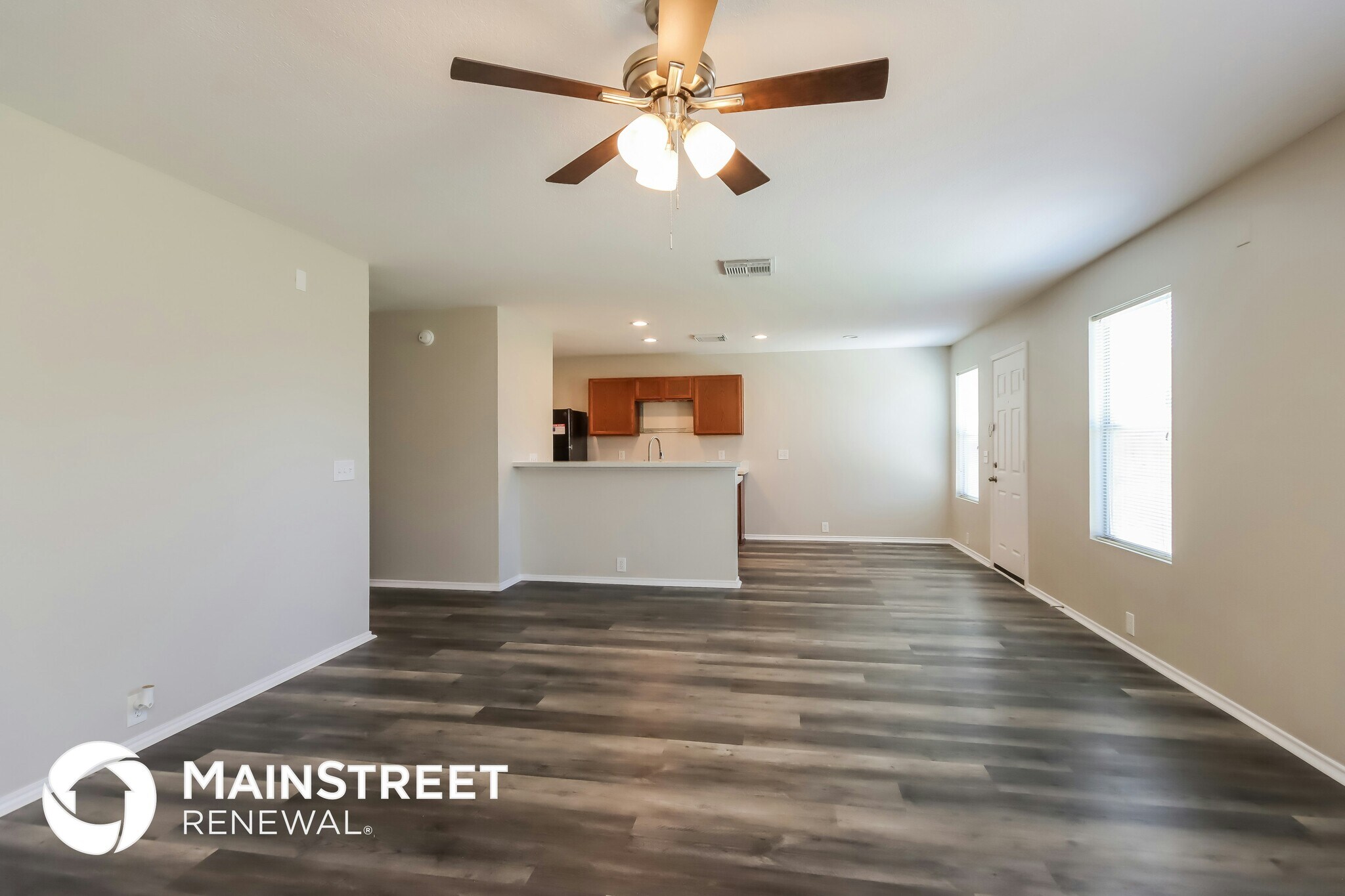 Building Photo - 819 Grand Plains Dr