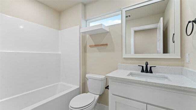 Building Photo - 1303 SW Journey Ln