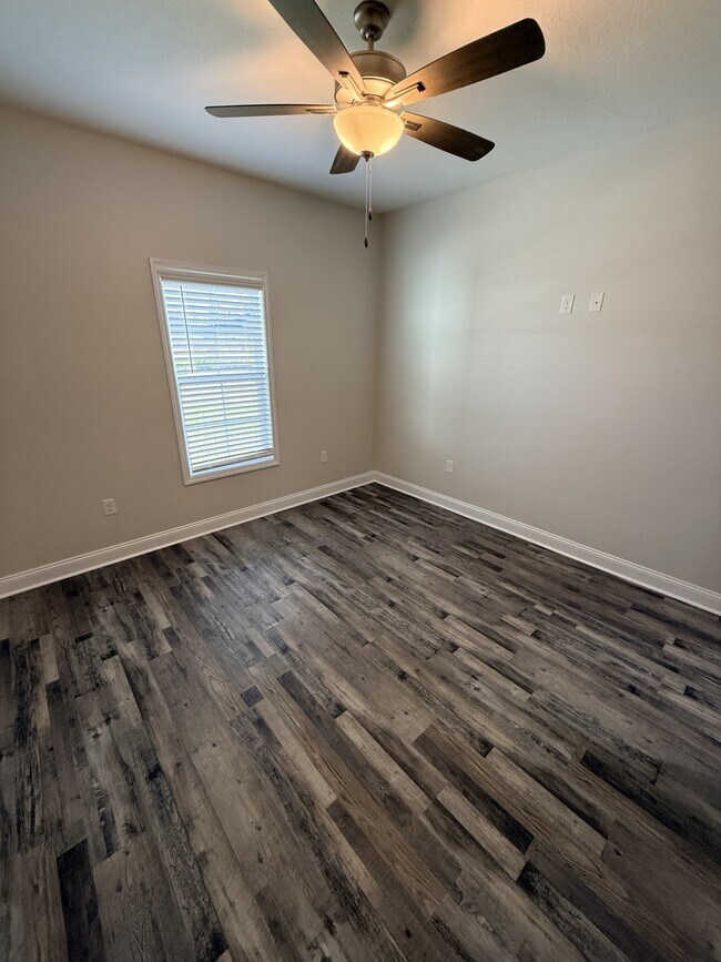 Building Photo - 3948 Lu Ln