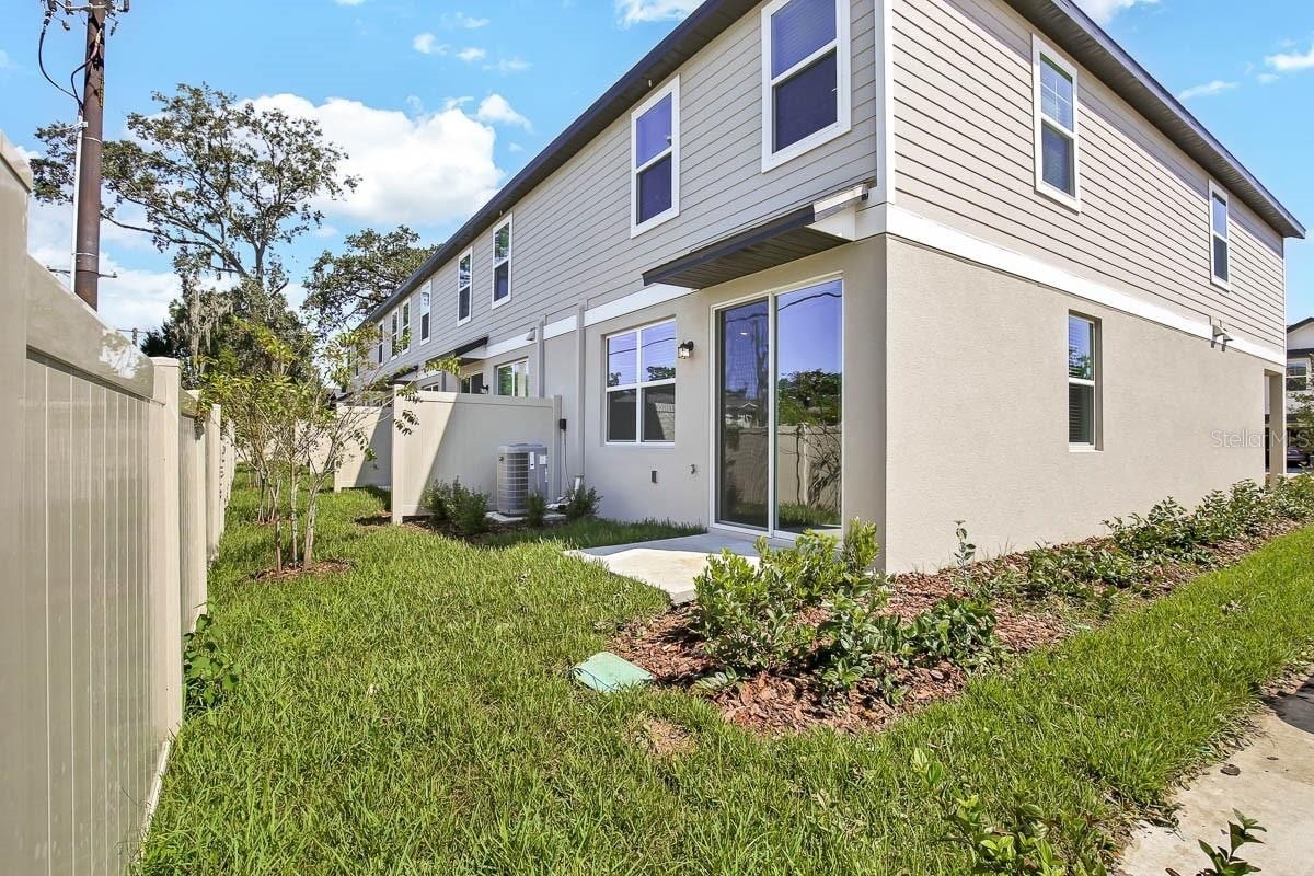 Building Photo - 2760 Chestnut Creek Pl