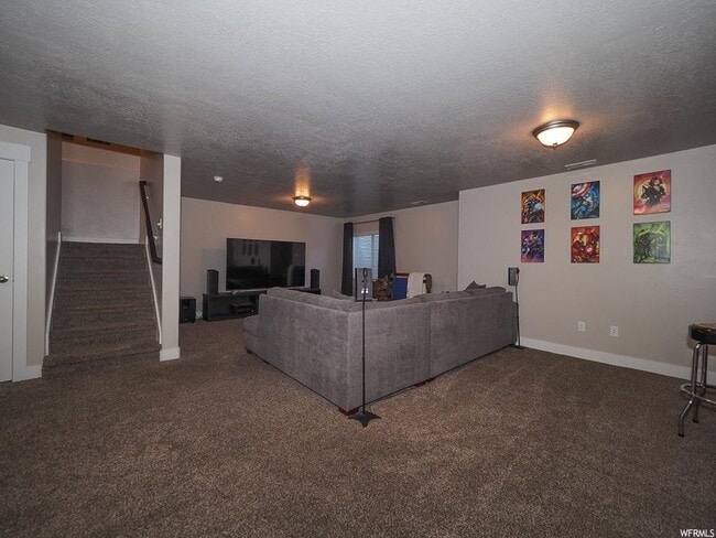Building Photo - 1646 Venetian Way
