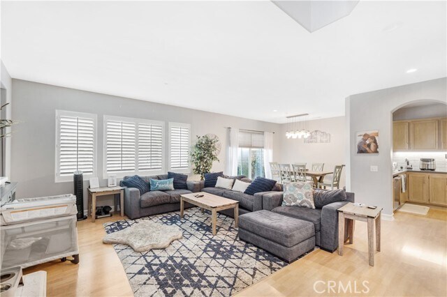 Building Photo - 12 Calle Viveza