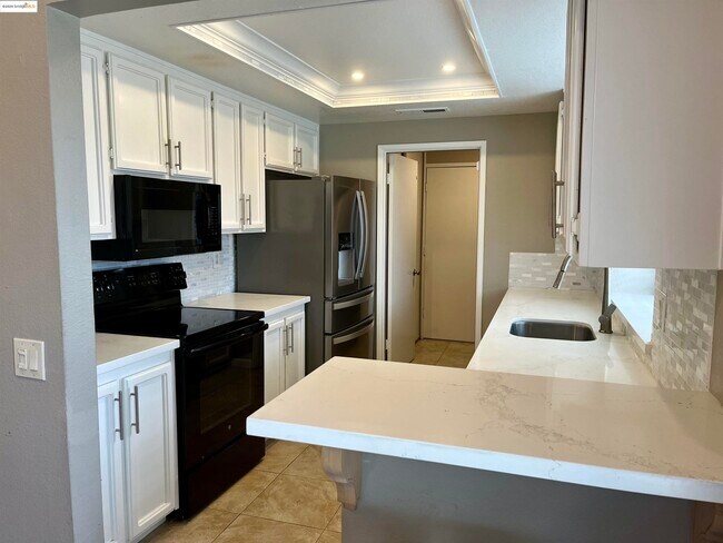 Building Photo - 5796 Cutter Loop