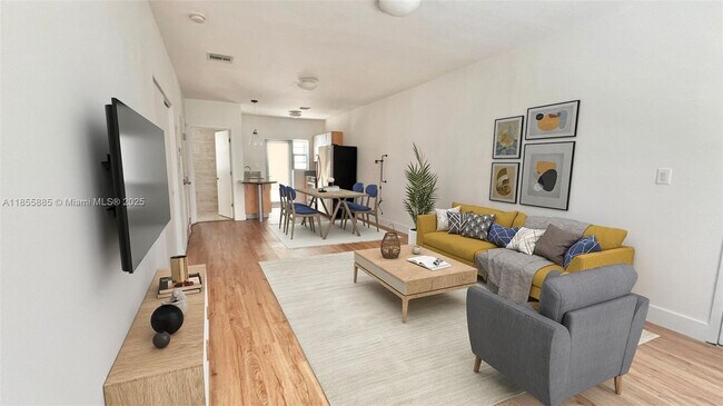 Primary Photo - 1523 Euclid Ave