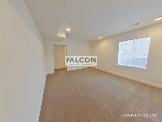 Building Photo - 8345 Longleaf Ln