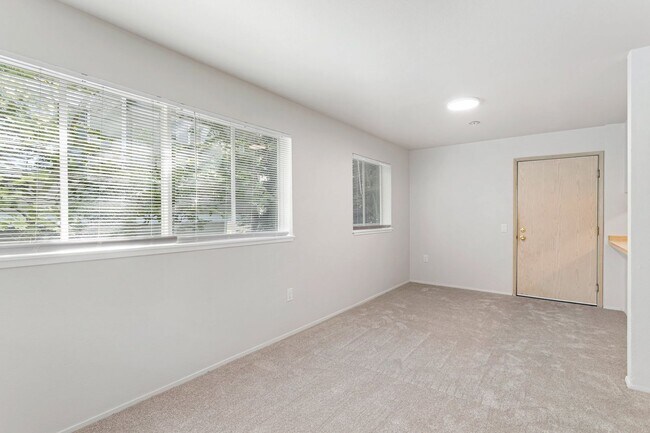 Interior Photo - 18223 73rd Ave NE
