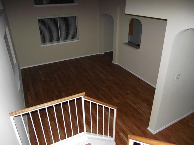 Building Photo - 2504 Wilma Rudolph Rd