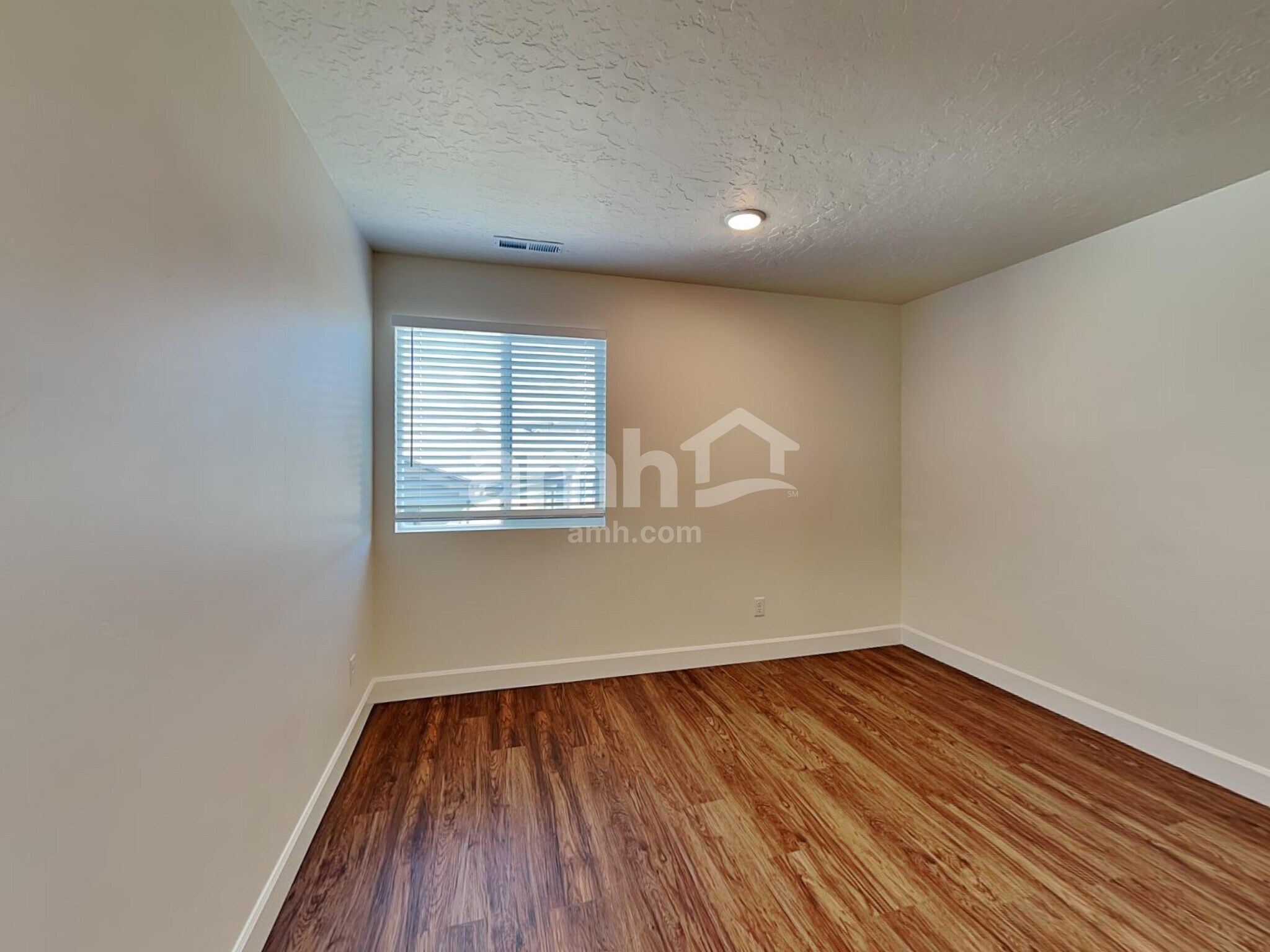 Building Photo - 6628 Old Forest Dr