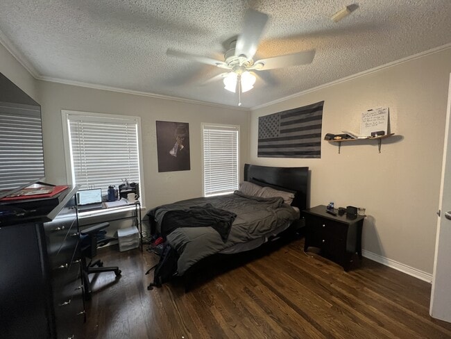 Building Photo - 3101 26th St