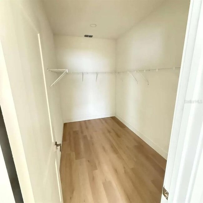 Building Photo - 13277 Center Ave