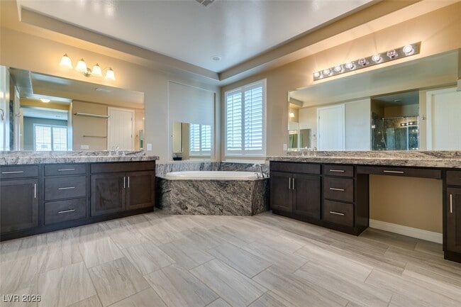 Building Photo - 3994 Jacob Lake Cir