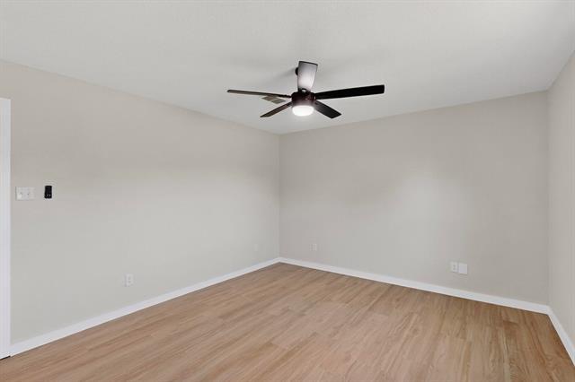 Building Photo - 208 Ponderosa Ln