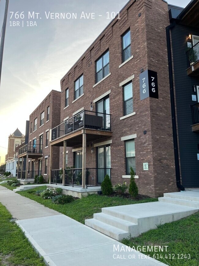 Building Photo - 766 Mt Vernon Ave