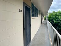 Building Photo - 1Bed / 1Bath / 1Parking W/D In Unit! Waipi...