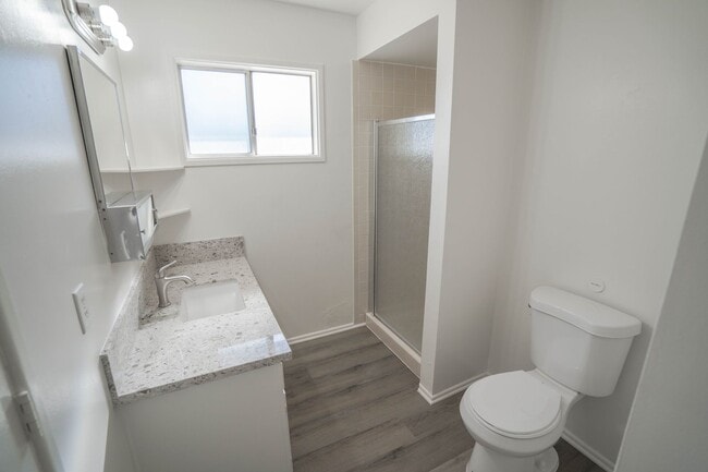 Building Photo - Charming Single-Story 3-Bedroom Home in Canyon Country!