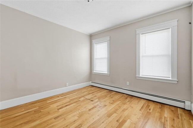 Building Photo - 134 Flint Ave