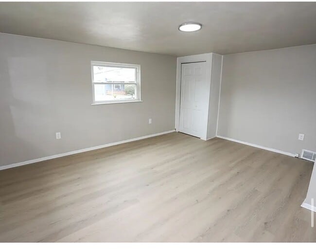 Building Photo - 513 Bucktown Rd