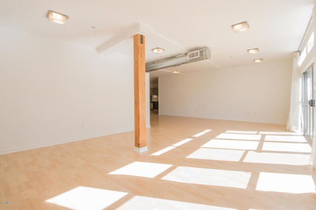 Building Photo - 4215 Glencoe Ave