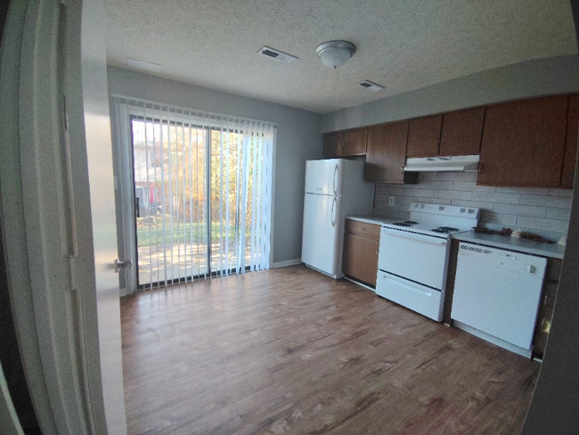 Building Photo - 36 Duiguid Dr