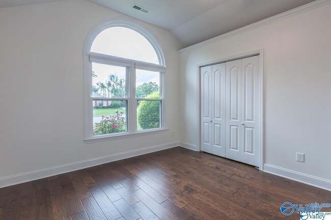 Building Photo - 103 Brownstone Dr