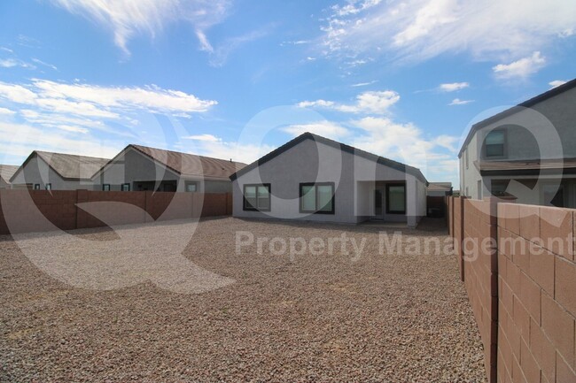 Building Photo - 13266 N Jessett Ln