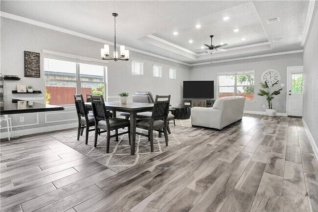 Building Photo - 7307 Diamond Dove Dr