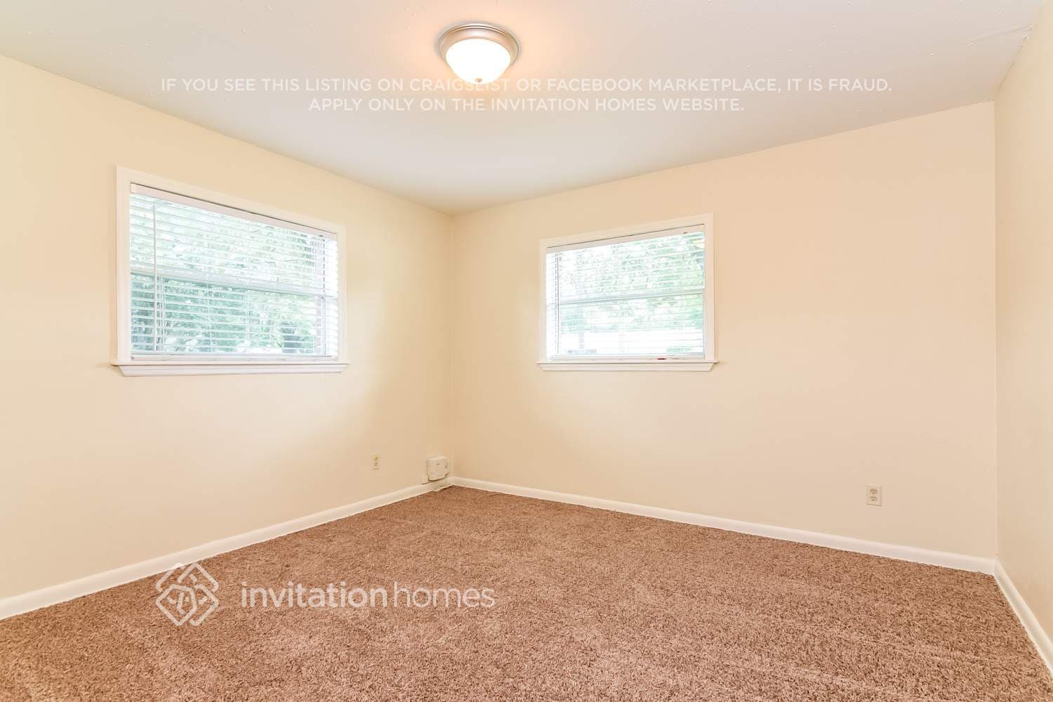 Building Photo - 1208 Lorie Cir