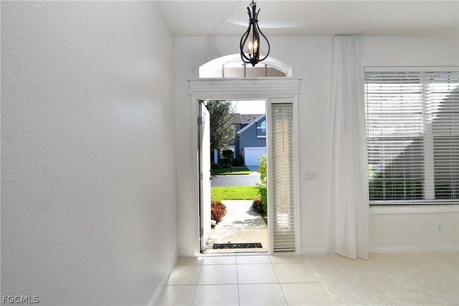 Building Photo - 12790 Meadowhawk Dr