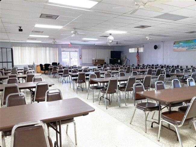 Building Photo - 5257 81st Ln N