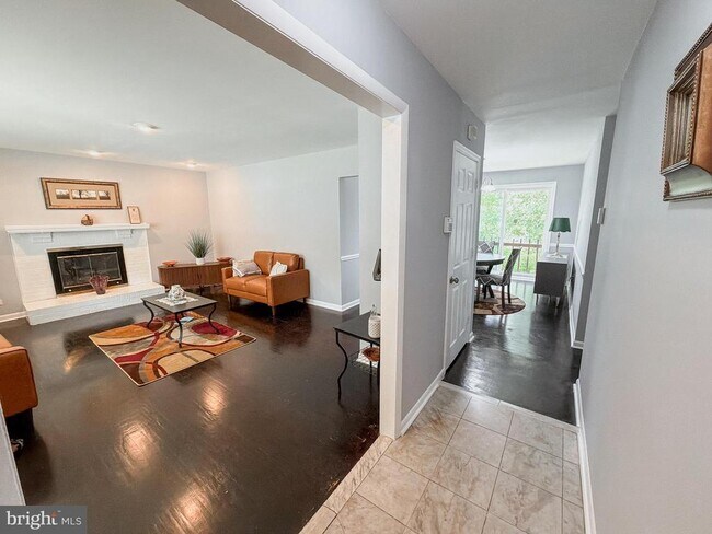 Building Photo - 9222 Limestone Pl