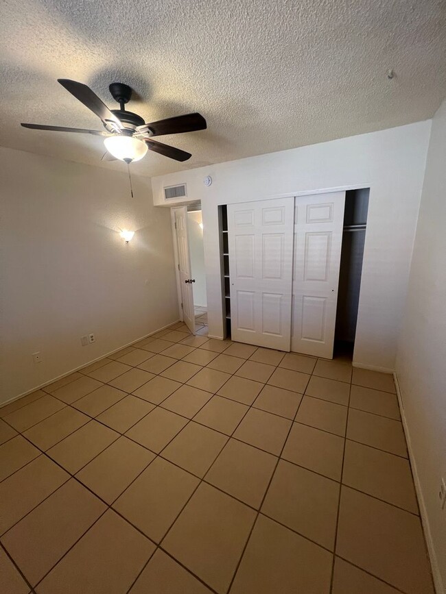 Building Photo - 3 Bedroom/ 2 Bath Home Near Mission & Valencia