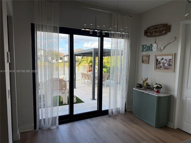 Building Photo - 17507 SW 43rd St