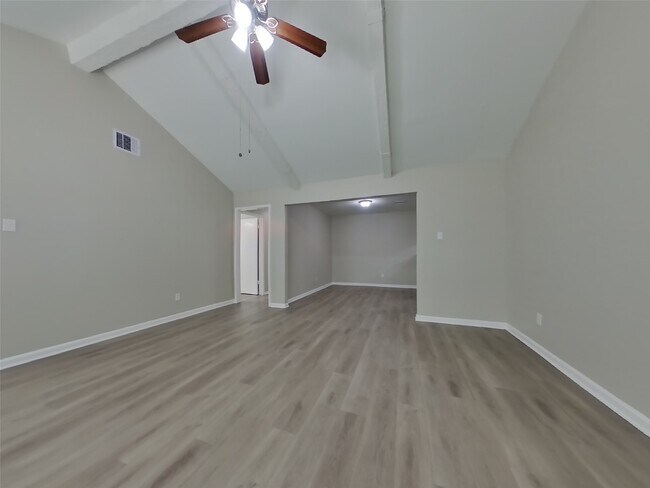 Building Photo - 10406 Kirkwren Dr