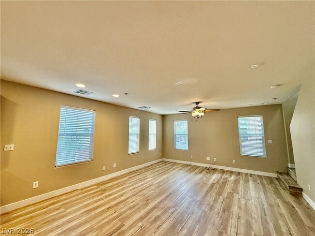 Building Photo - 8948 Amy Olivia Ave