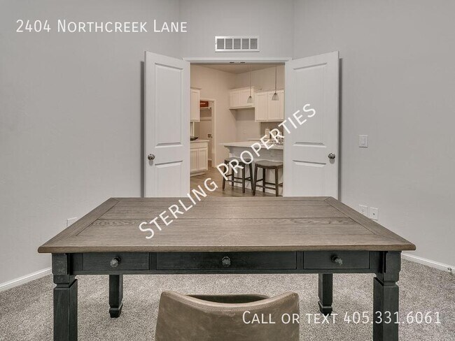 Building Photo - 2404 Northcreek Ln