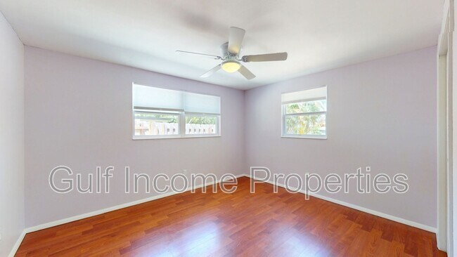 Building Photo - 5012 29th Ave W