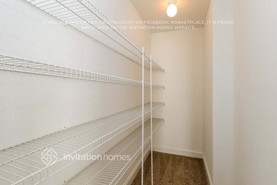 Building Photo - 3337 Table Rock Dr