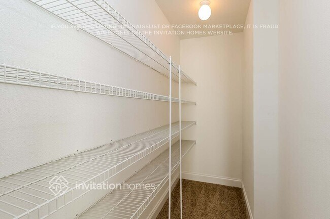 Building Photo - 3337 Table Rock Dr