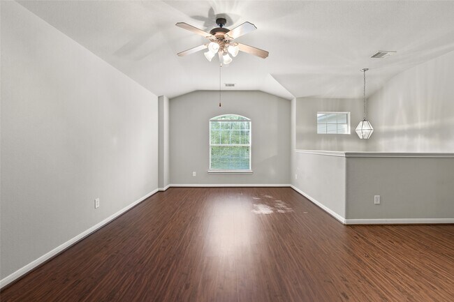 Building Photo - 2551 Marquette Trail