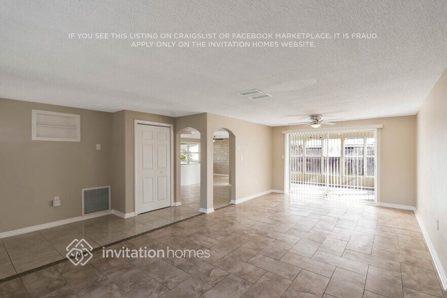 Building Photo - 1190 Chelsea Ln