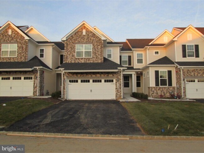 Building Photo - 3237 Krista Ln