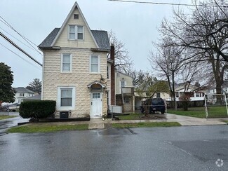 Building Photo - Welcome to this Fully Furnished 1 bedroom...