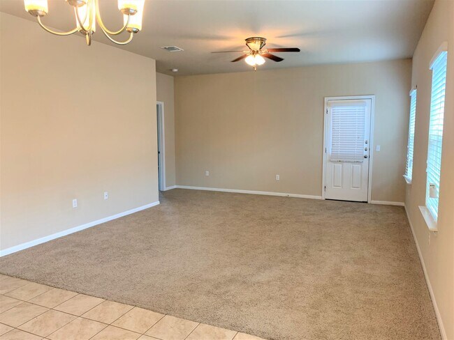 Building Photo - Cedar Park 4-Bedroom Home