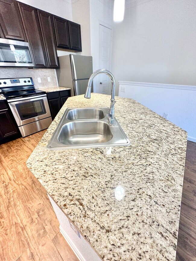 Building Photo - 26850 U.S. 380 Apt #155, Aubrey, TX 76227 - 1 BR 1 BA townhouse