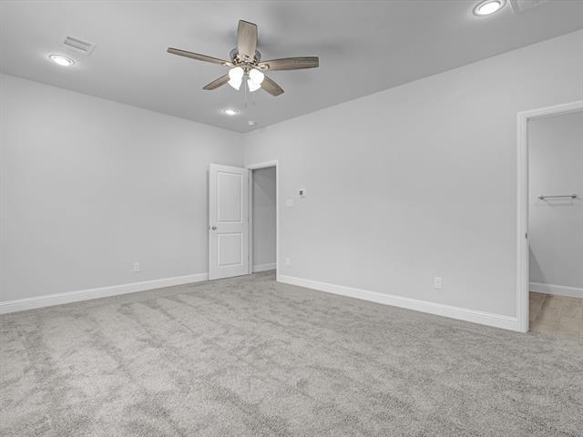Building Photo - 524 Marbella