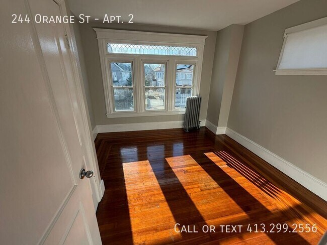 Building Photo - 244 Orange St