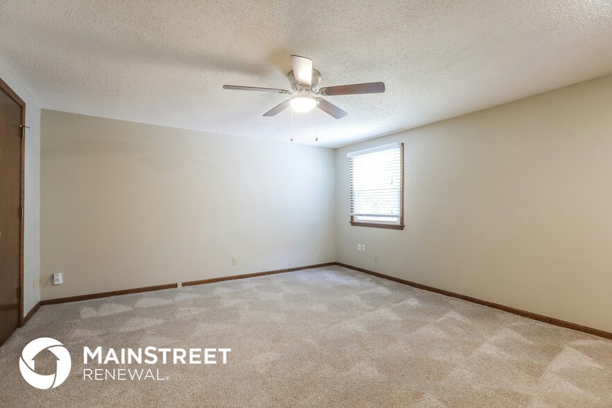 Building Photo - 10130 Halsey St